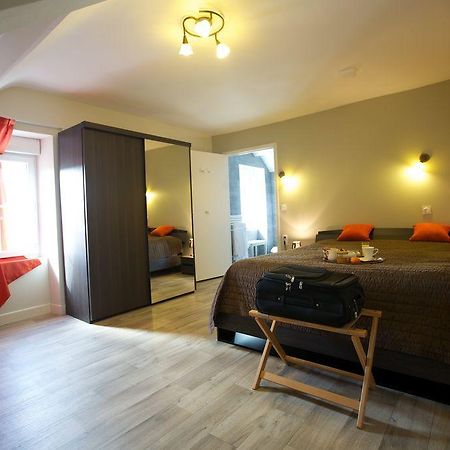Logis Hotel Le Petit Breuil La Courtine 외부 사진