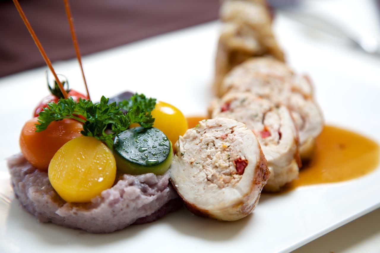 Logis Hotel Le Petit Breuil La Courtine 외부 사진